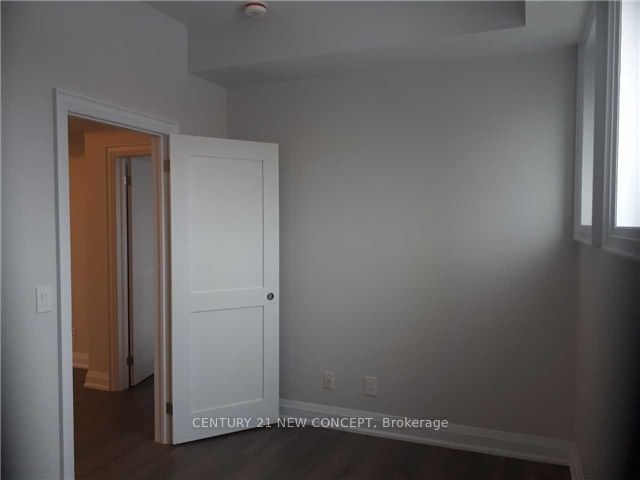 Semi-Detached House for lease at 3-411 Danforth Avenue, Toronto, Danforth, M4K 1P1 - MLS: E11913494