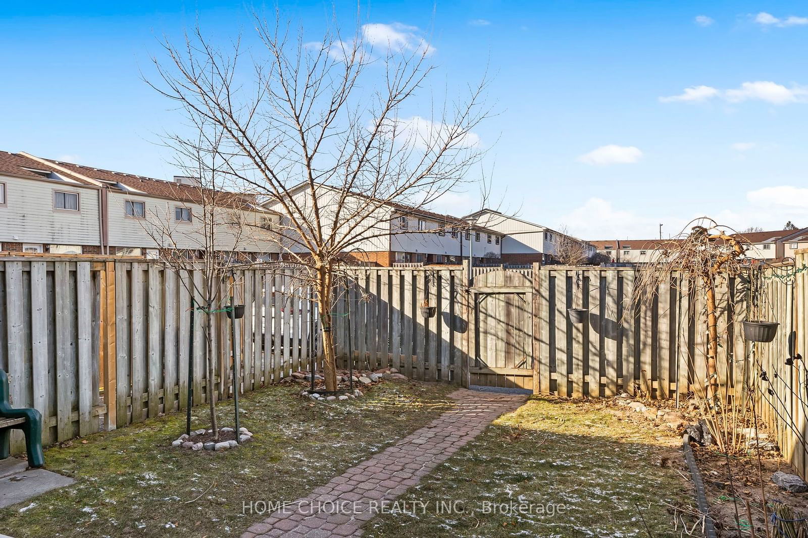 Townhouse for sale at 38-120 Nonquon Road, Oshawa, Centennial, L1G 7E6 - MLS: E11914901