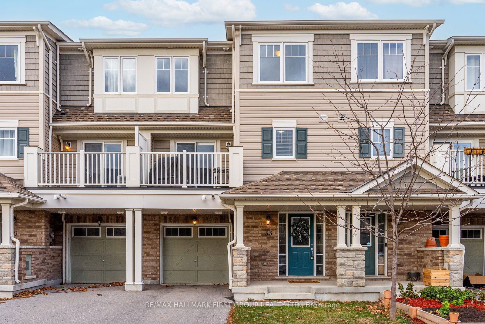 Townhouse for sale at 33 Nearco Crescent, Oshawa, Windfields, L1L 0J4 - MLS: E11915540