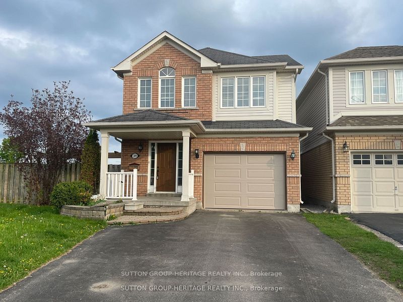 Detached House for lease at 39 Crockett Place, Clarington, Bowmanville, L1C 5P4 - MLS: E11915722