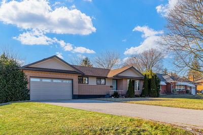 14 Darlington Blvd, Clarington - Courtice image-0-2