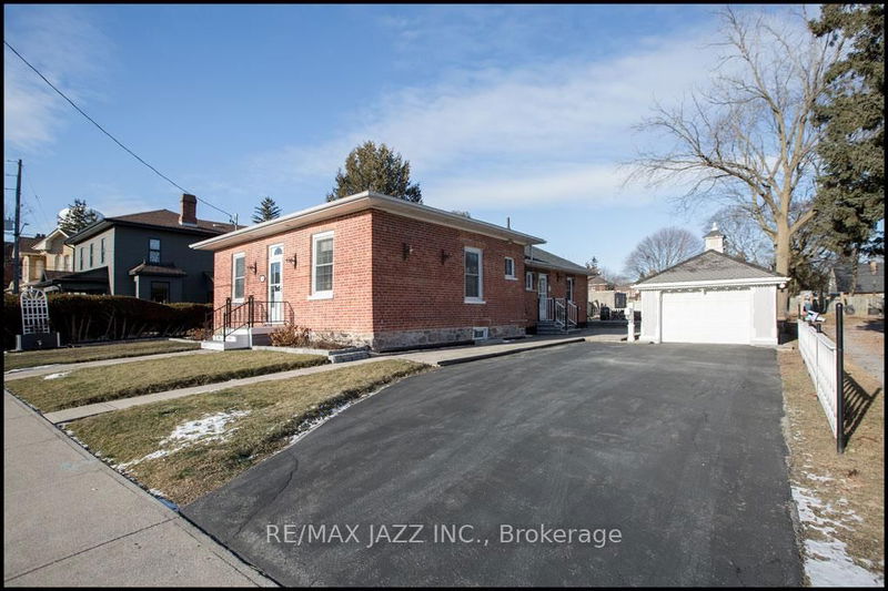 home for lease on 90 Church Street