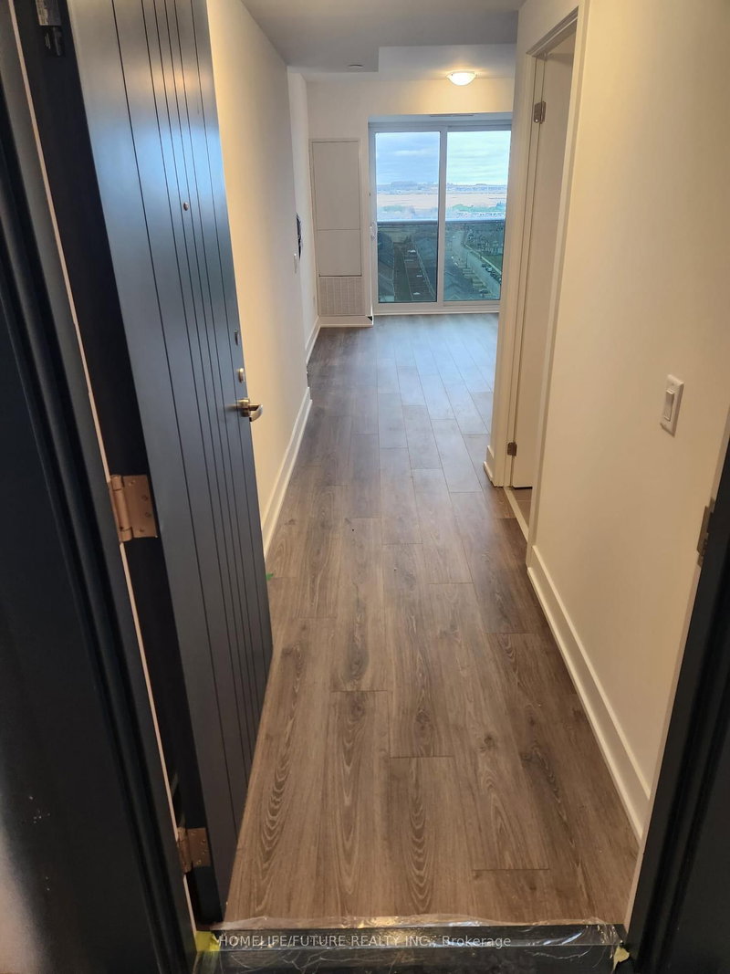 1403 - 2545 Simcoe St N, Oshawa, L1H 7K4 | Image 2