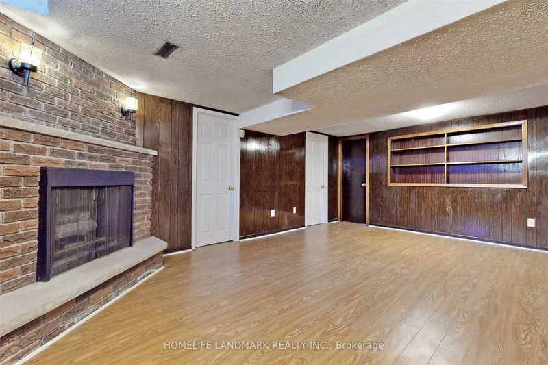 home for lease on Bsmt-57 Ardgowan Crescent