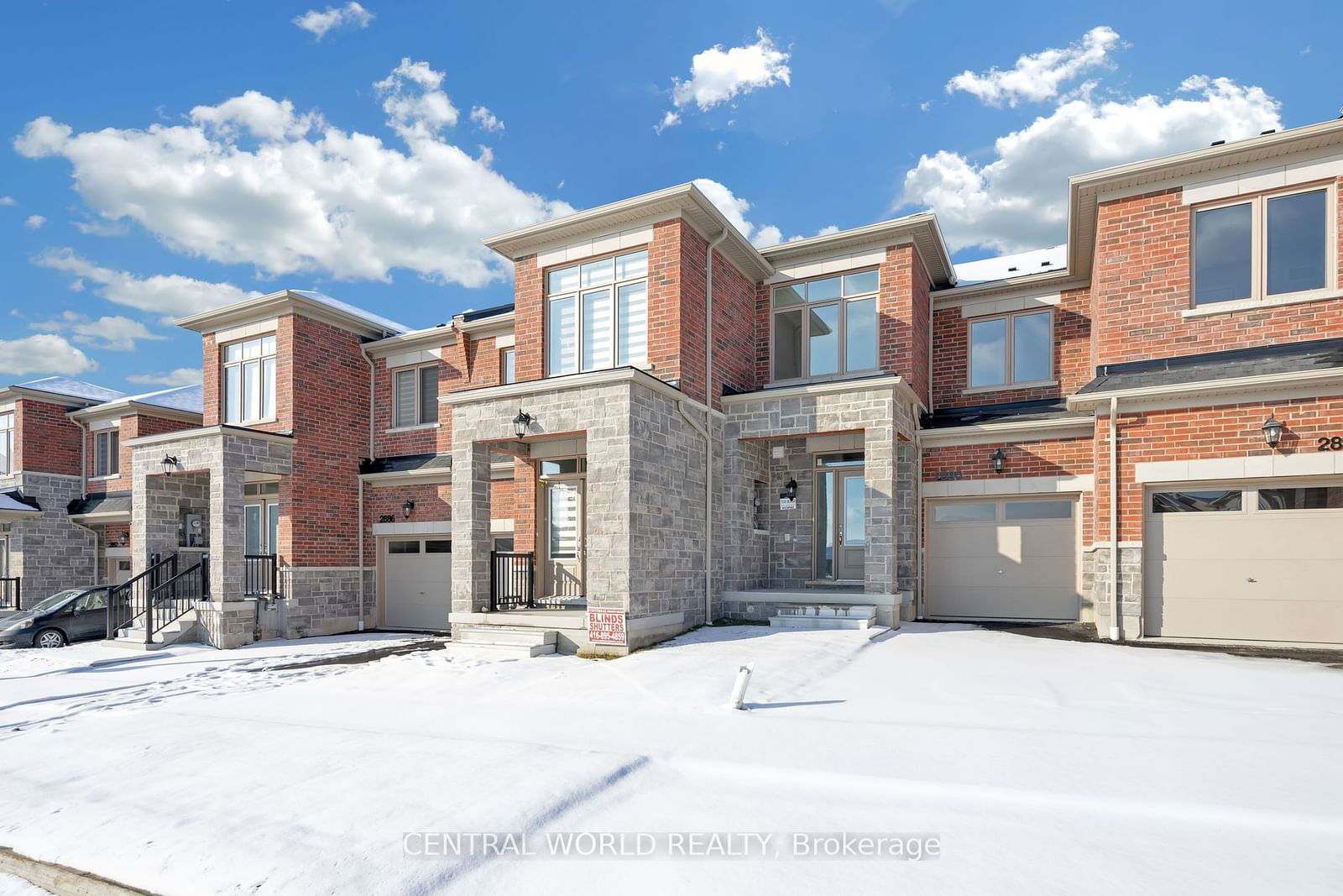 Townhouse for sale at 2890 Shortreed Gdns, Pickering, Rural Pickering, L1X 0R6 - MLS: E11918696