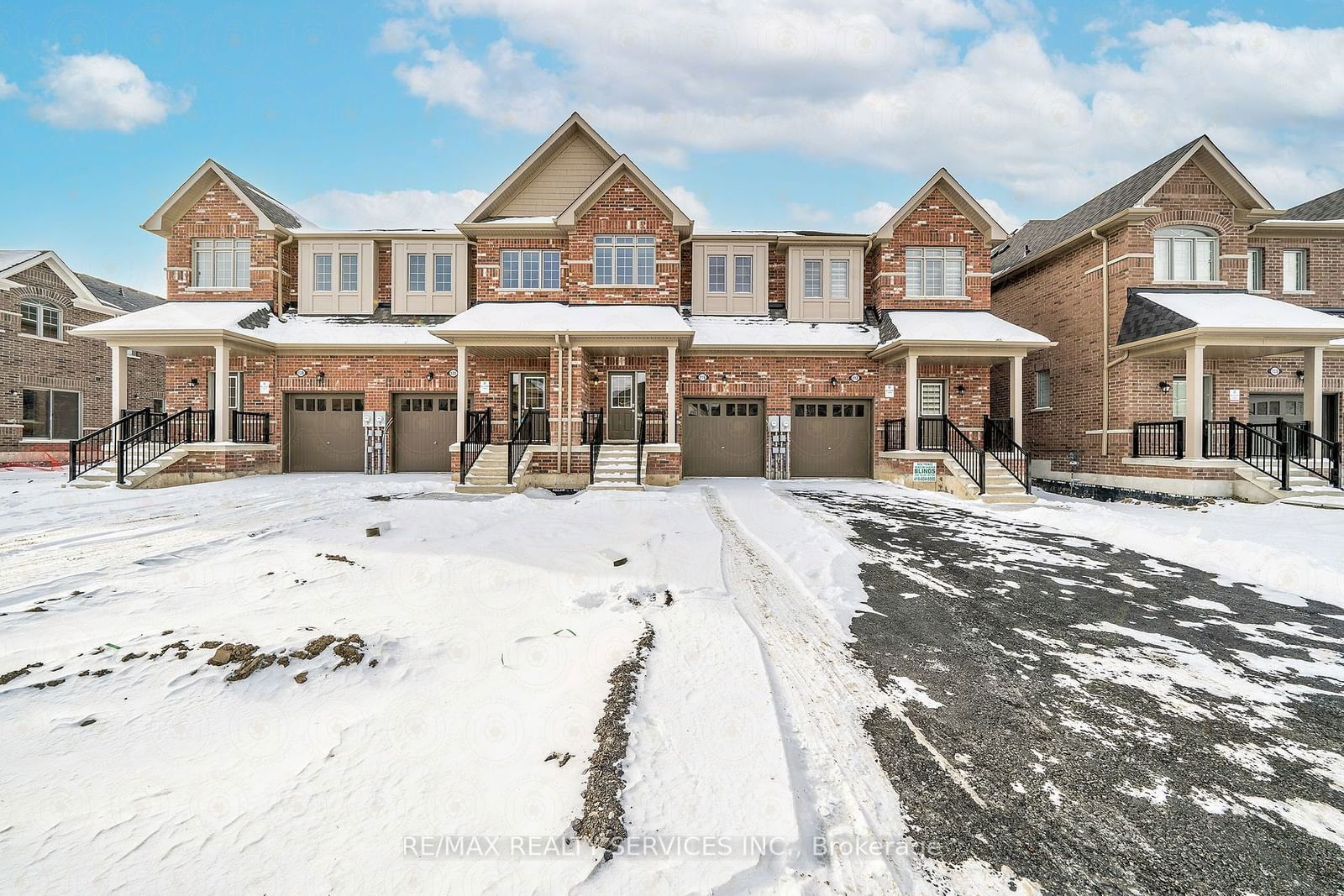 Townhouse for sale at 116 Robin Trail, Scugog, Port Perry, L9L 0E2 - MLS: E11919151