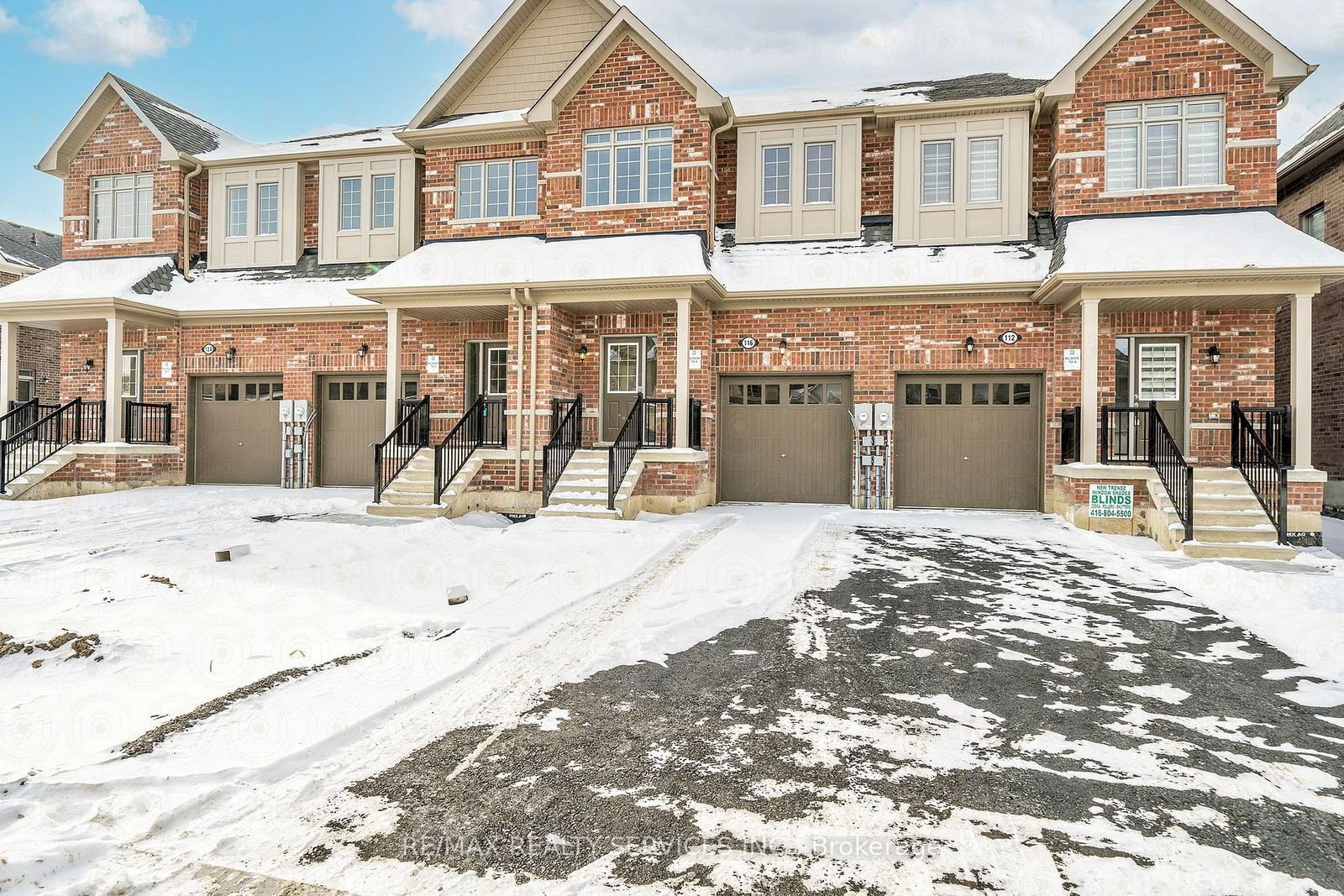 Townhouse for sale at 116 Robin Trail, Scugog, Port Perry, L9L 0E2 - MLS: E11919151