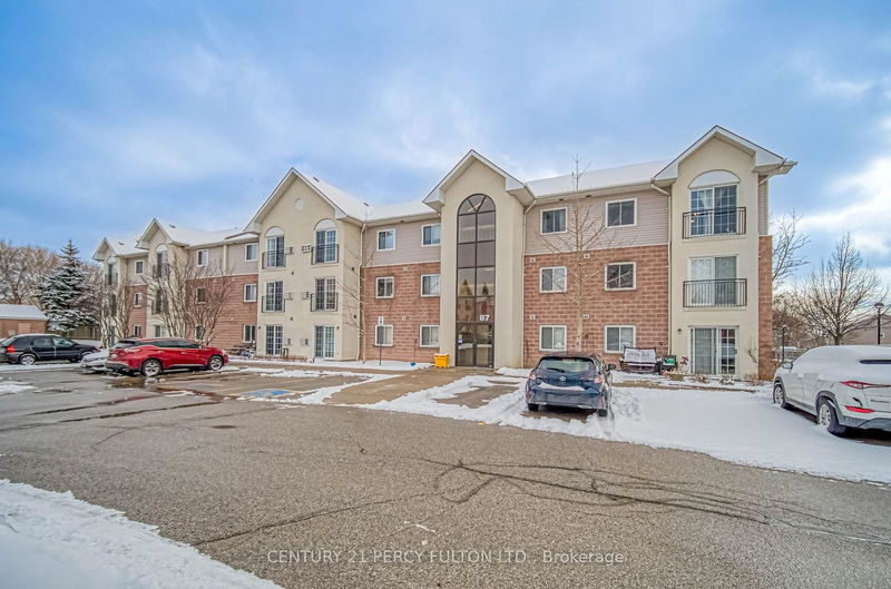 Unit 301 — 87 Aspen Springs Dr, Clarington - Bowmanville image-0-0