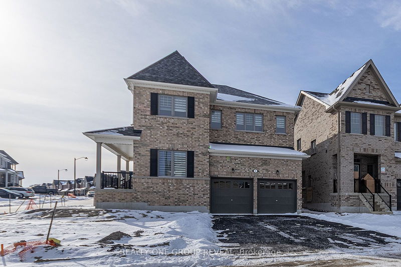 1 North Garden Blvd, Scugog - Port Perry image-0-0