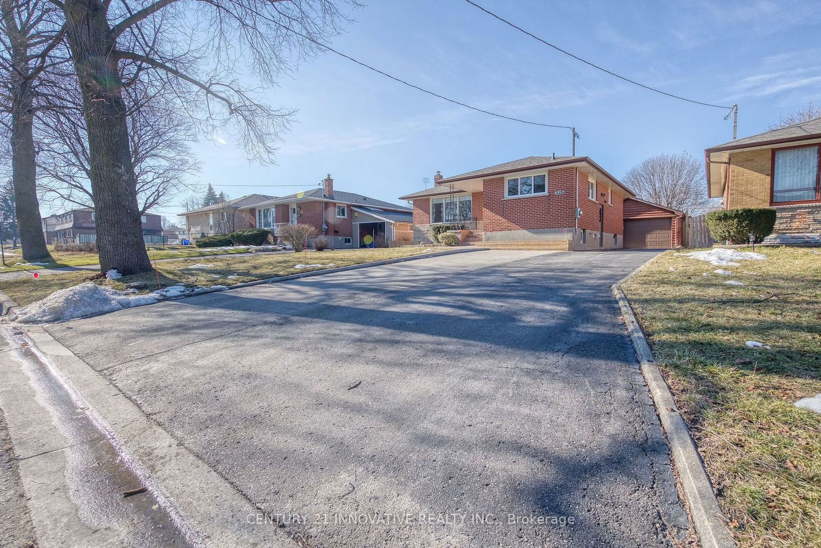 Detached House for lease at #bsmt-326 Linden Street, Oshawa, Donevan, L1H 6R4 - MLS: E11920846