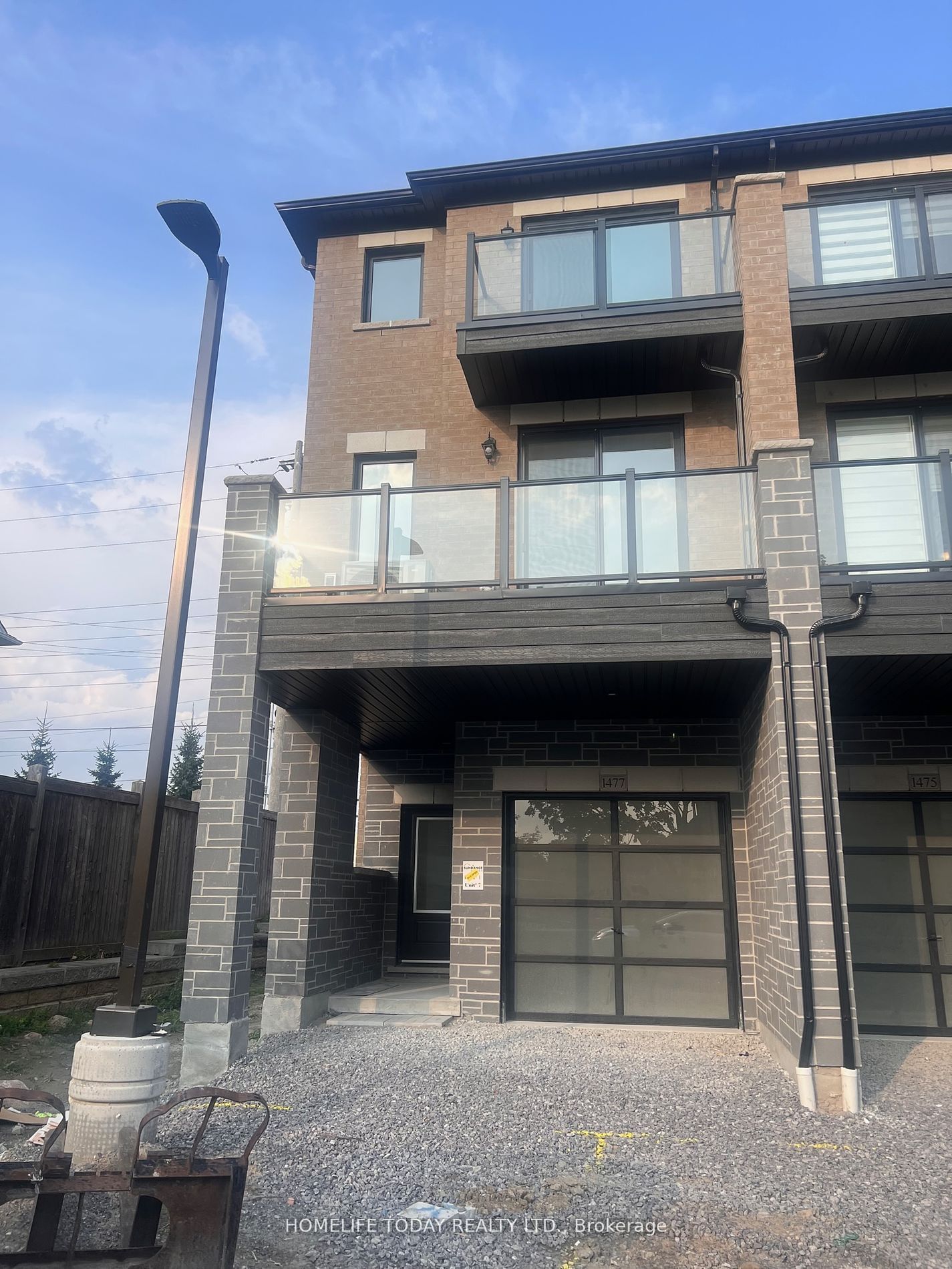 Townhouse for lease at 1477 Grand Prairie Path, Oshawa, Taunton, L1K 3G1 - MLS: E11921210