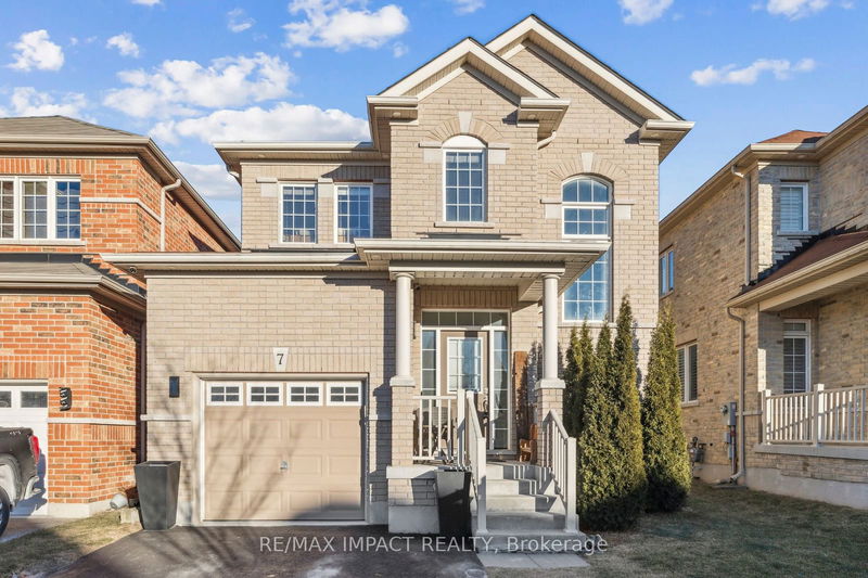 7 McDONALD Cres, Clarington - Newcastle image-0-0