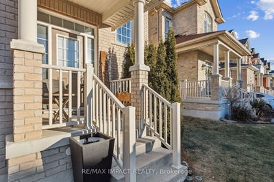 7 McDONALD Cres, Clarington - Newcastle image-0-2