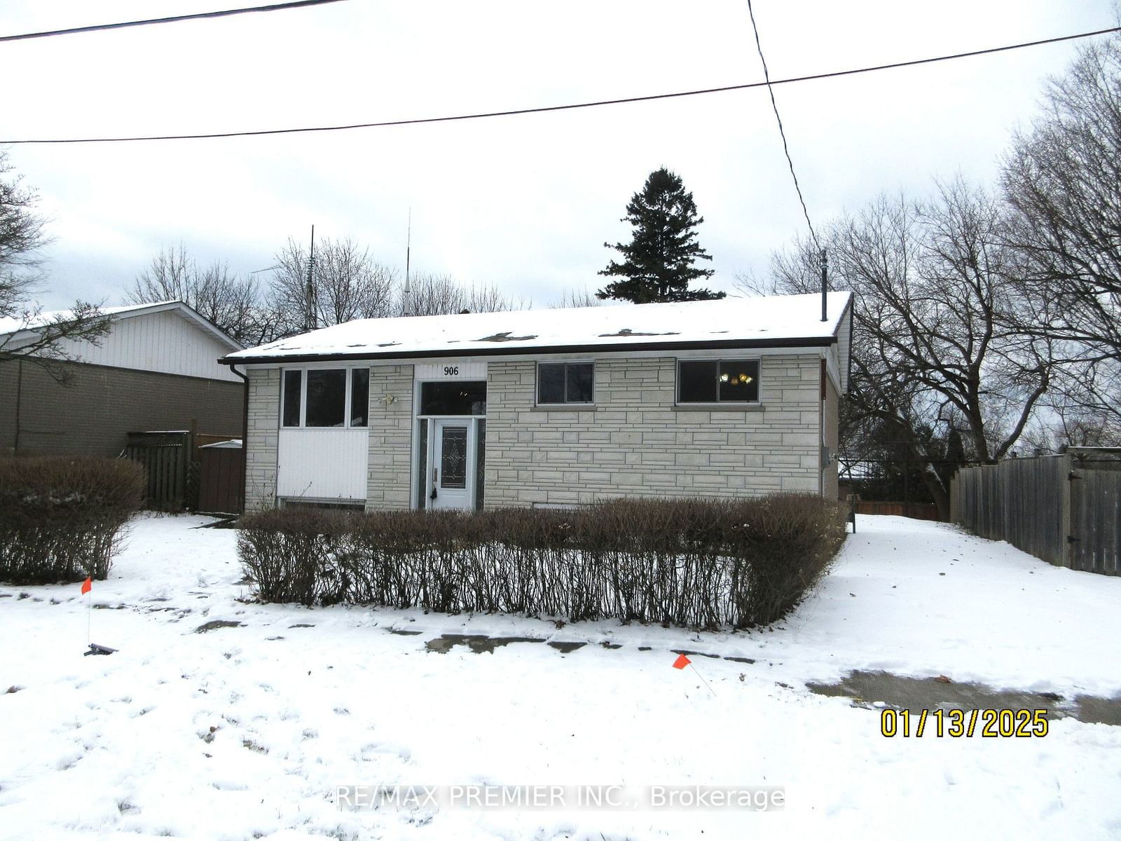 Detached House for sale at 906 Bayview Avenue, Whitby, Downtown Whitby, L1N 1E1 - MLS: E11921553