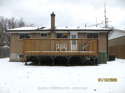 906 Bayview Ave, Whitby - Downtown Whitby image-0-3