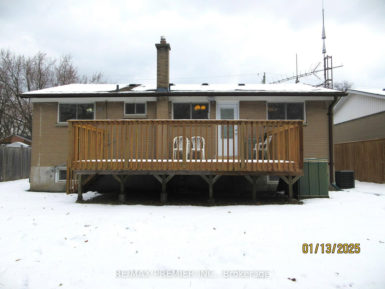 Listing Image 4