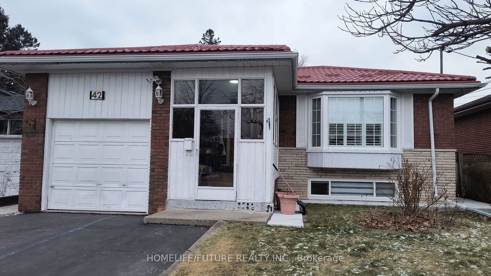 Detached House leased at Bsmt-42 Araman Drive, Toronto, Tam O'Shanter-Sullivan, M1T 2P6 - MLS: E11921607