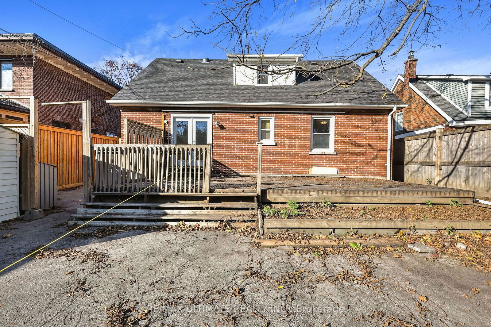 Detached House for lease at 351 King St Street, Oshawa, Central, L1H 1E3 - MLS: E11921724