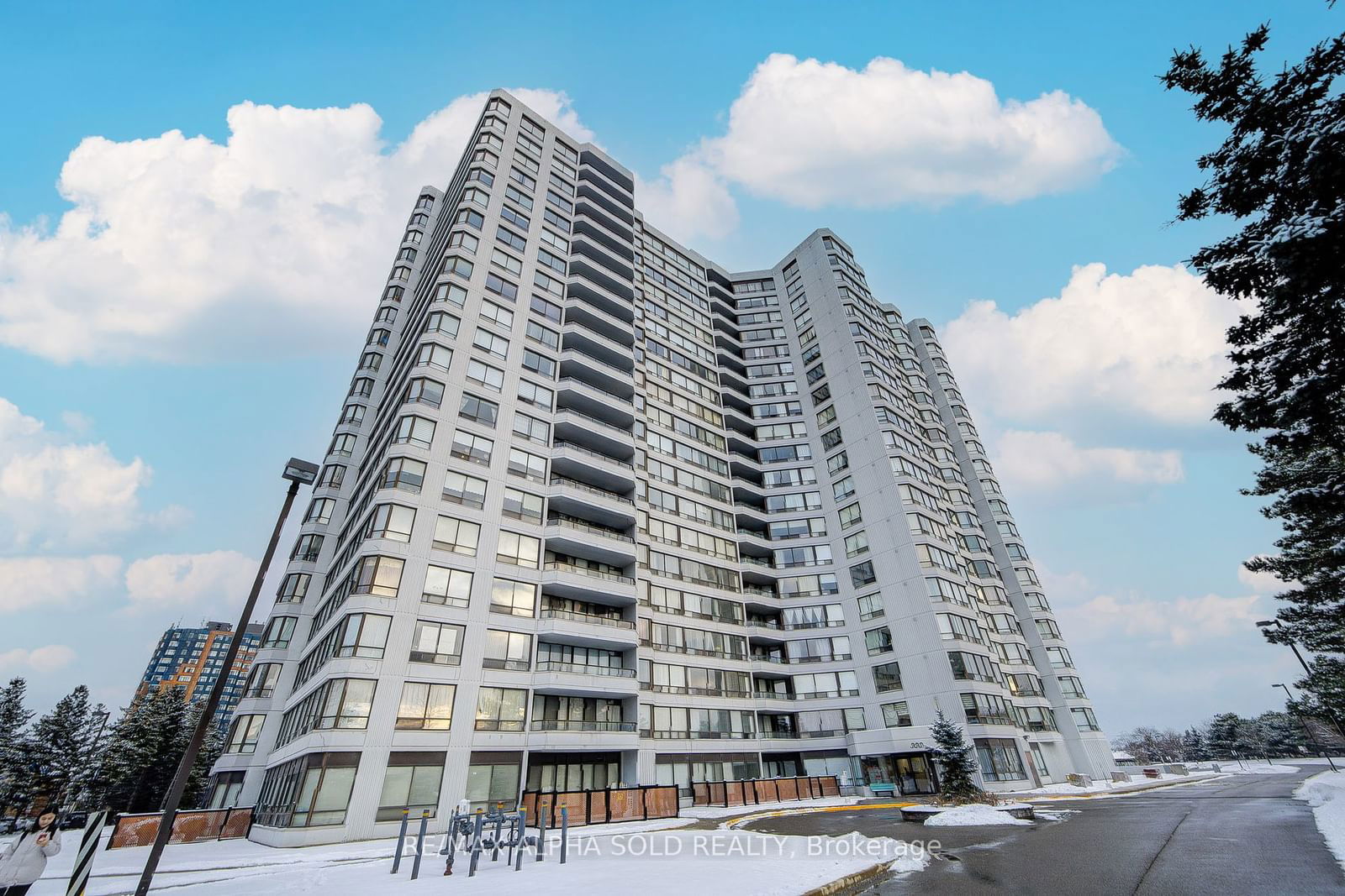 Condo for sale at PH108-300 Alton Towers Circle, Toronto, Milliken, M1V 4X9 - MLS: E11921822