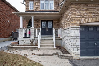 8 Pardon Ave, Whitby - Williamsburg image-0-1