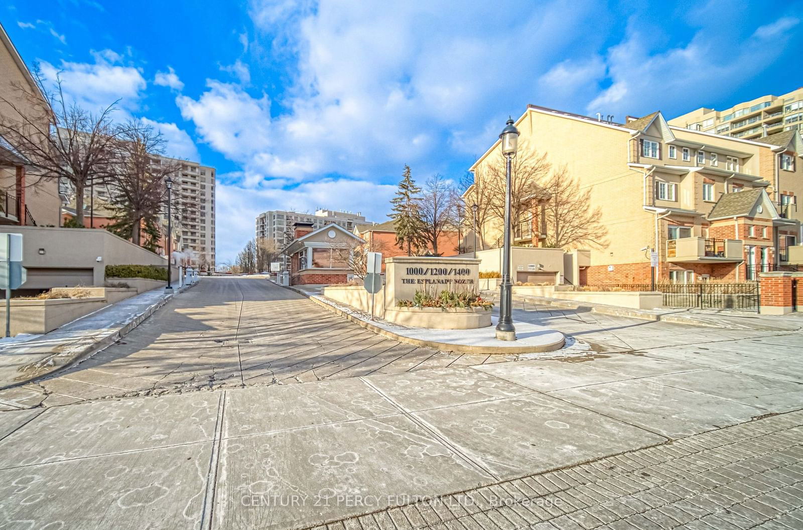 Condo sold at 114-1000 The Esplanade, Pickering, Town Centre, L1V 6V4 - MLS: E11922530