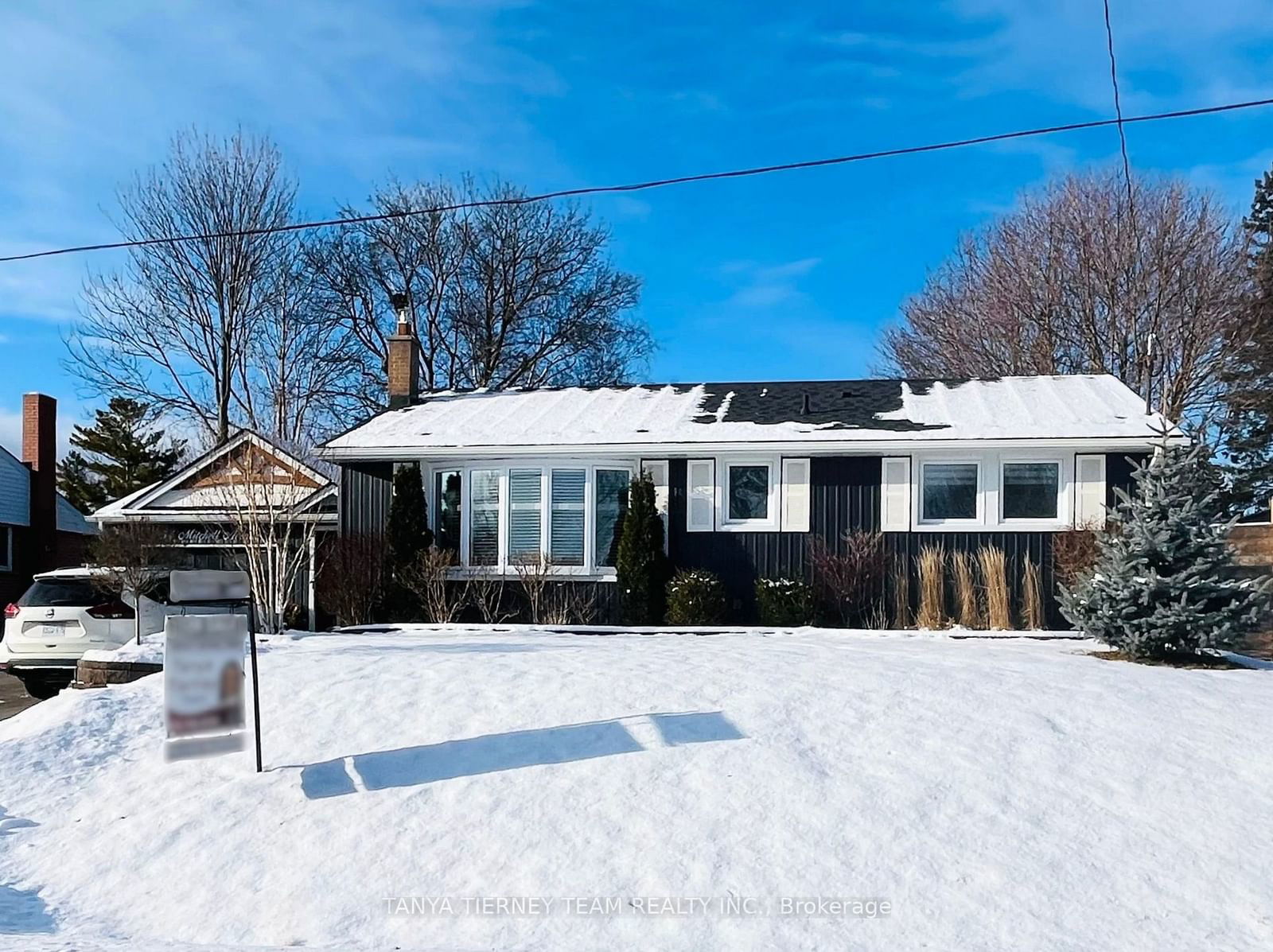 Detached House sold at 54 Mitchell Avenue, Whitby, Brooklin, L1M 1A9 - MLS: E11922568