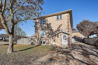 2 Kingsway Gate, Clarington - Courtice