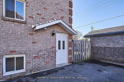 2 Kingsway Gate, Clarington - Courtice image-0-4