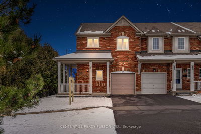 64 Plantation Crt, Whitby - Williamsburg