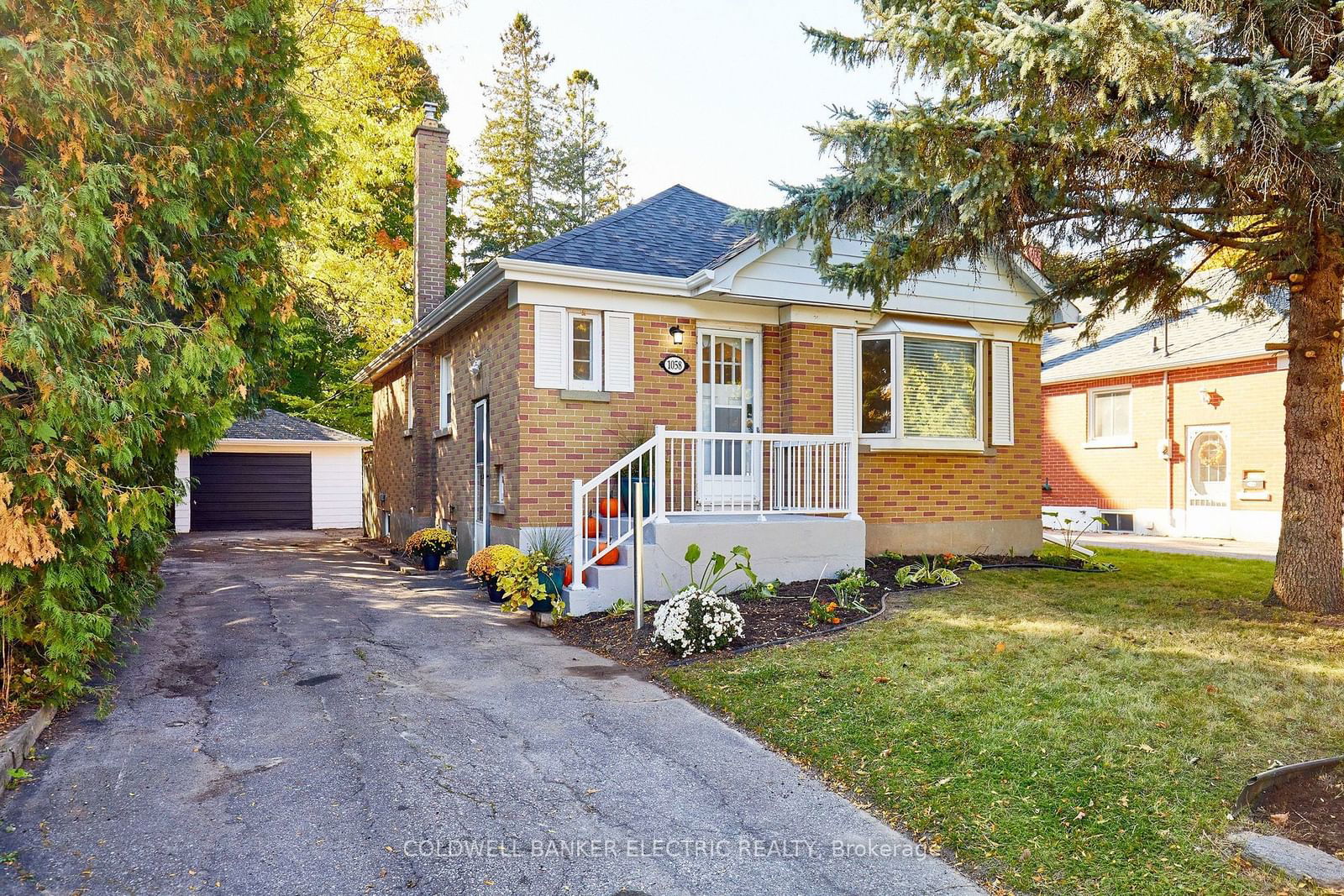 Detached House leased at 1058 Hortop Street, Oshawa, Donevan, L1G 4P6 - MLS: E11922997