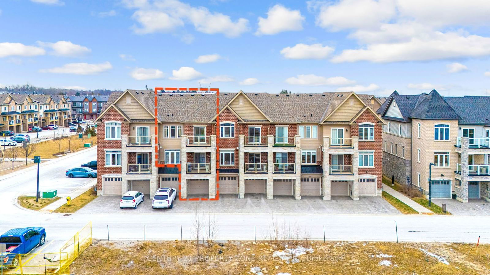 Townhouse for sale at 2633 Garrison Crossing Crescent, Pickering, Duffin Heights, L1X 0E5 - MLS: E11923046