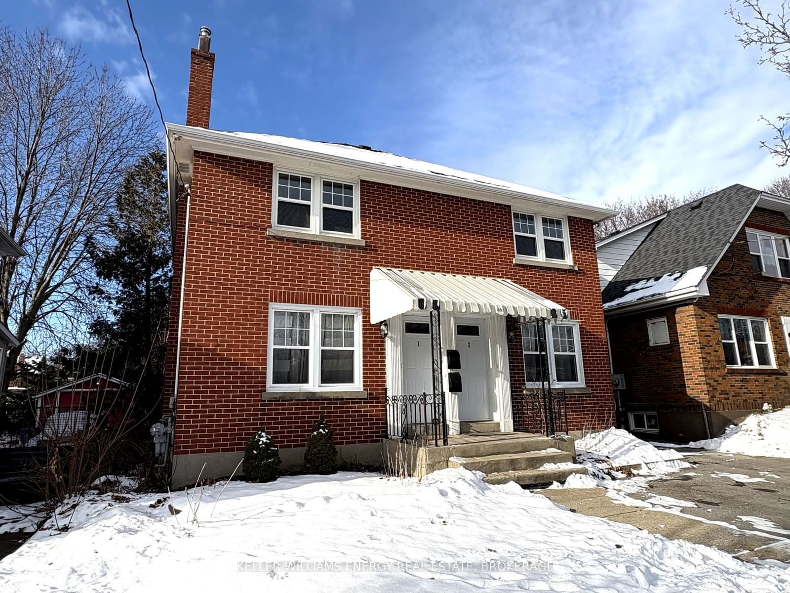 Semi-Detached House leased at 2-84 Rowe Street, Oshawa, Central, L1H 5P6 - MLS: E11923445