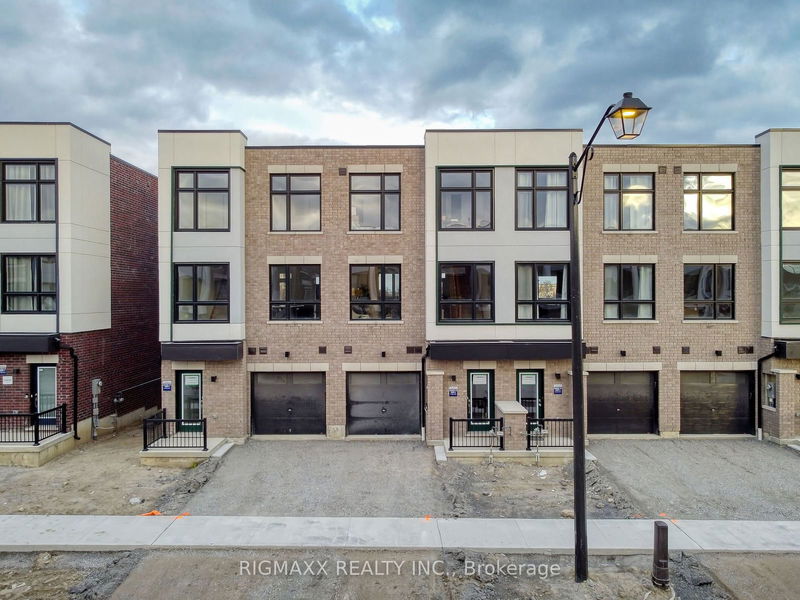 home for lease on 27 Pegler Street