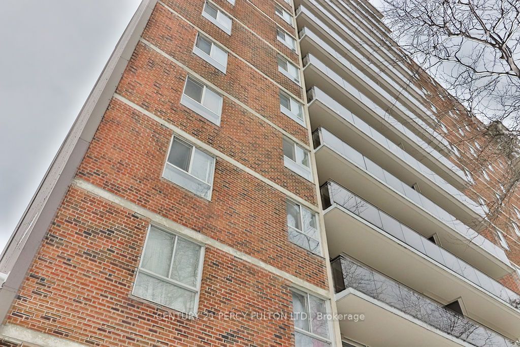 Condo sold at 1401-1950 Kennedy Road, Toronto, Dorset Park, M1P 4S9 - MLS: E11923992