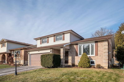 4 Spry Ave, Clarington - Bowmanville image-0-1