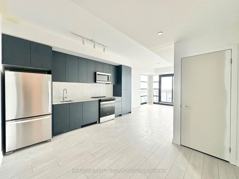 home for lease on 1308 A-1606 Charles Street