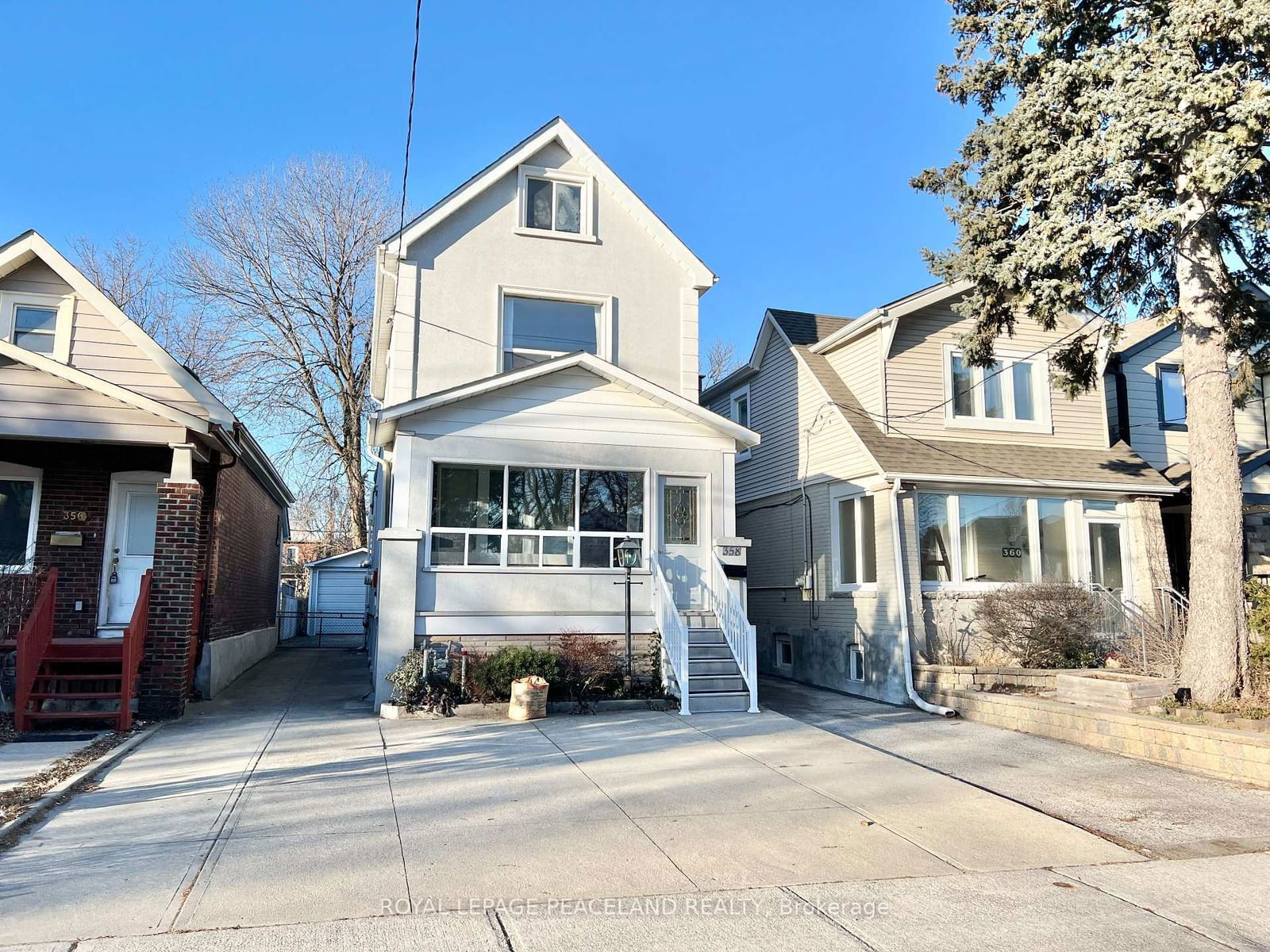 Detached House leased at 358 Monarch Park Avenue, Toronto, Danforth Village-East York, M4J 4T3 - MLS: E11924747