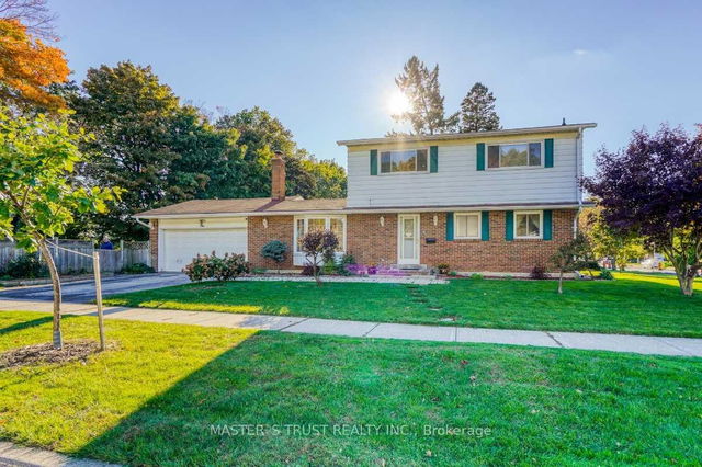 1 Prince Hal Crescent
