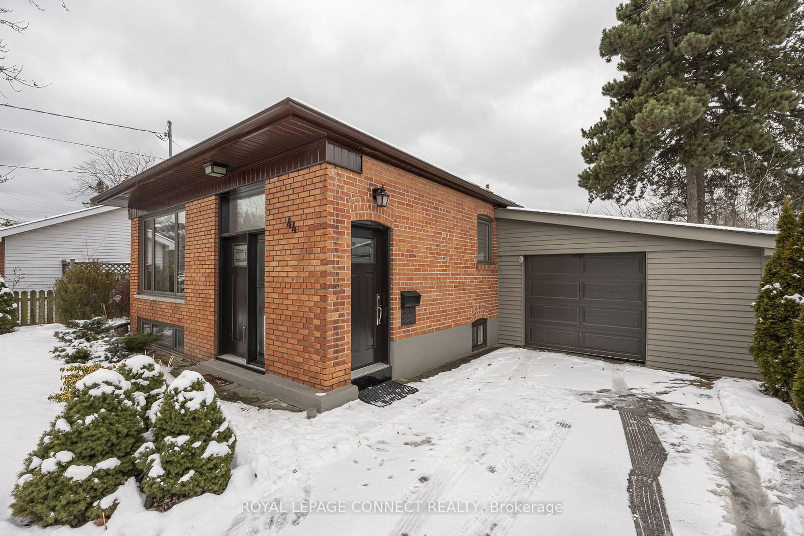 Detached House for sale at 44 Falaise Road, Toronto, West Hill, M1E 3B8 - MLS: E11925170