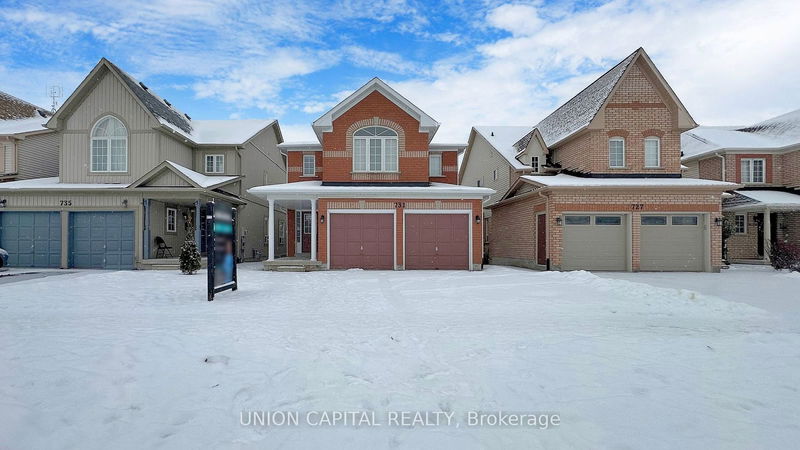 731 Brasswinds Tr, Oshawa - Pinecrest image-0-0