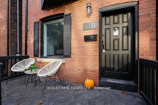 Detached House for sale at 11 Bertmount Avenue, Toronto, South Riverdale, M4M 2X8 - MLS: E11925833