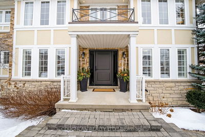 14 Gabrielle Cres, Whitby - Rolling Acres image-0-4