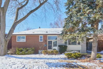 112 Bowman Ave, Whitby - Blue Grass Meadows