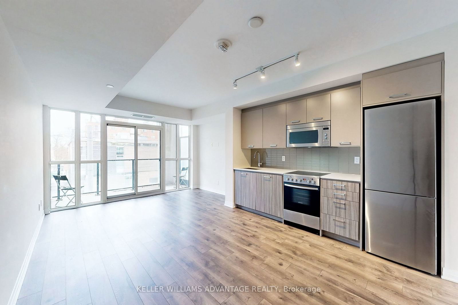 Condo for lease at 207-1630 Queen Street, Toronto, The Beaches, M4L 0B3 - MLS: E11926827