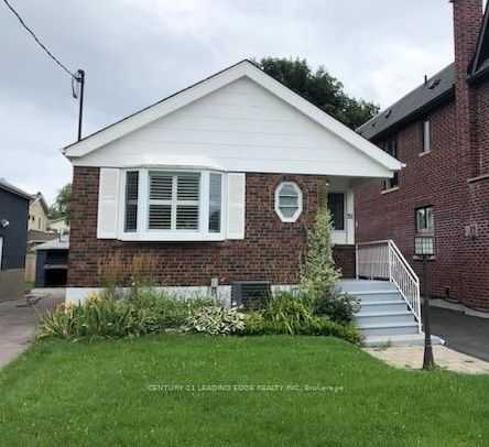 Detached House for lease at LOWER-51 TIAGO Avenue, Toronto, O'Connor-Parkview, M4B 2A2 - MLS: E11927143