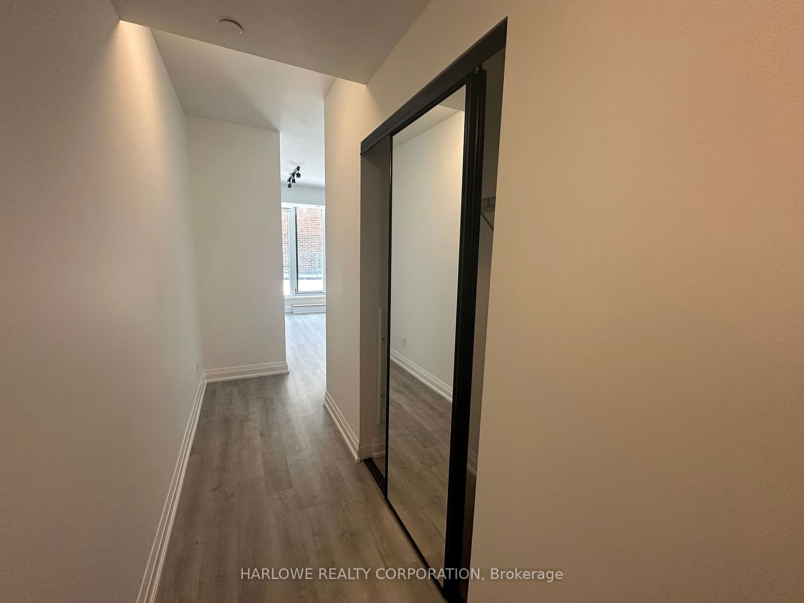 Condo for lease at 219-2369 Danforth Avenue, Toronto, East End-Danforth, M4C 0B1 - MLS: E11927222