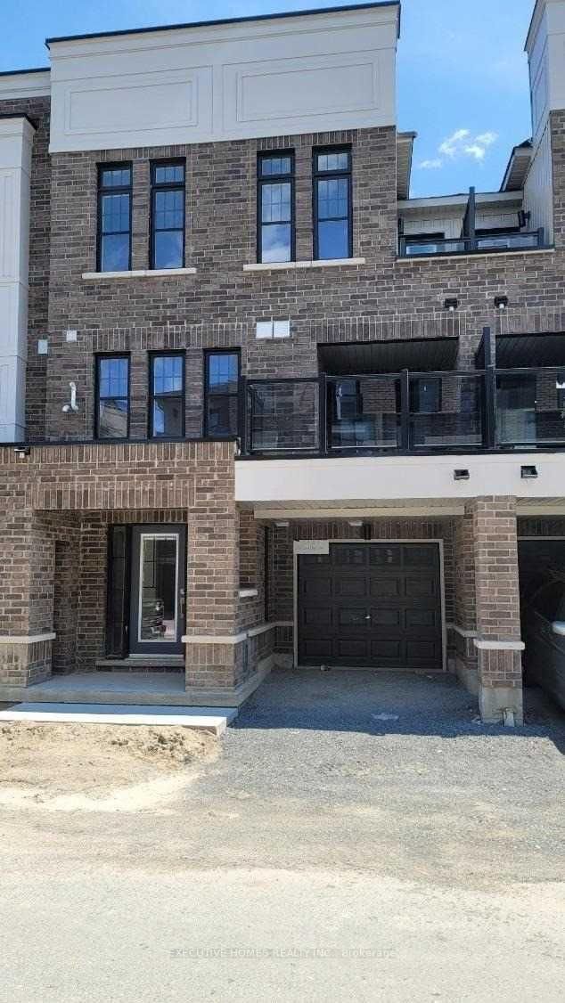 home for lease on 237 Lord Elgin Lane