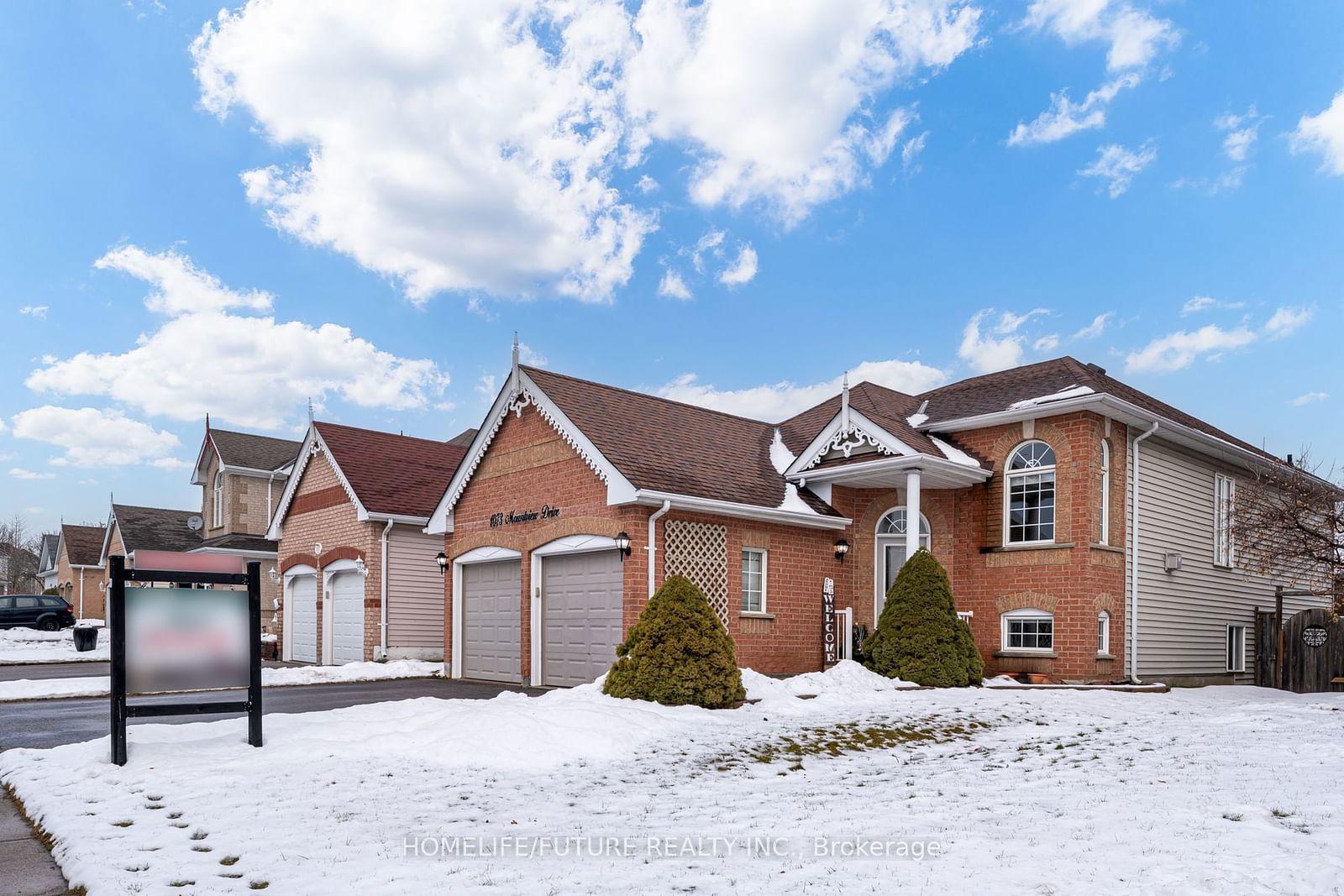 Detached House for lease at 1073 Mountview Drive, Oshawa, Pinecrest, L1K 2L3 - MLS: E11927847