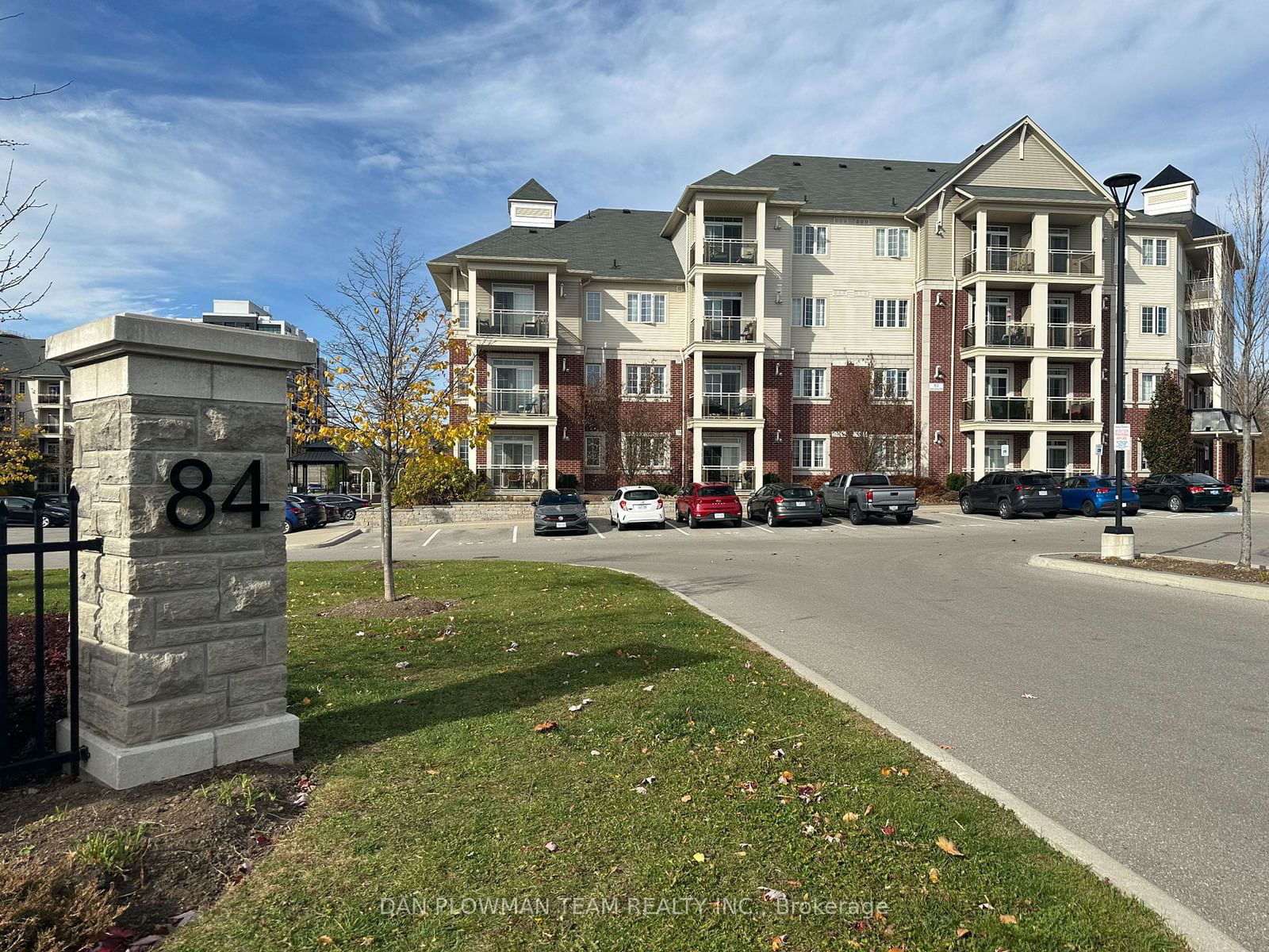 Condo leased at 320-84 Aspen Springs Drive, Clarington, Bowmanville, L1C 0V3 - MLS: E11928071