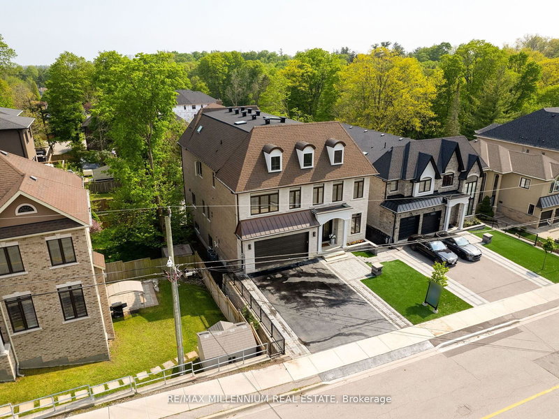 415 Sheppard Ave, Pickering, L1V 1E6 | Image 2